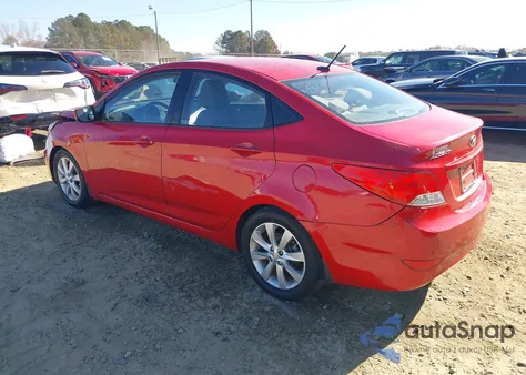 2013 Hyundai Accent Gls z USA, uszkodzony, nr VIN KMHCU4AEXDU584193